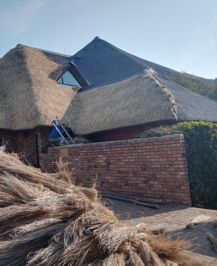 Thatch roof maintenance
